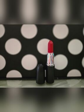 2/$30✨️MAC Lipstick✨️